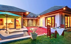 Buah Bali Villas